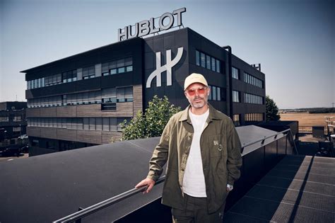 HUBLOT ANNOUNCES CONTEMPORARY ARTIST DANIEL 